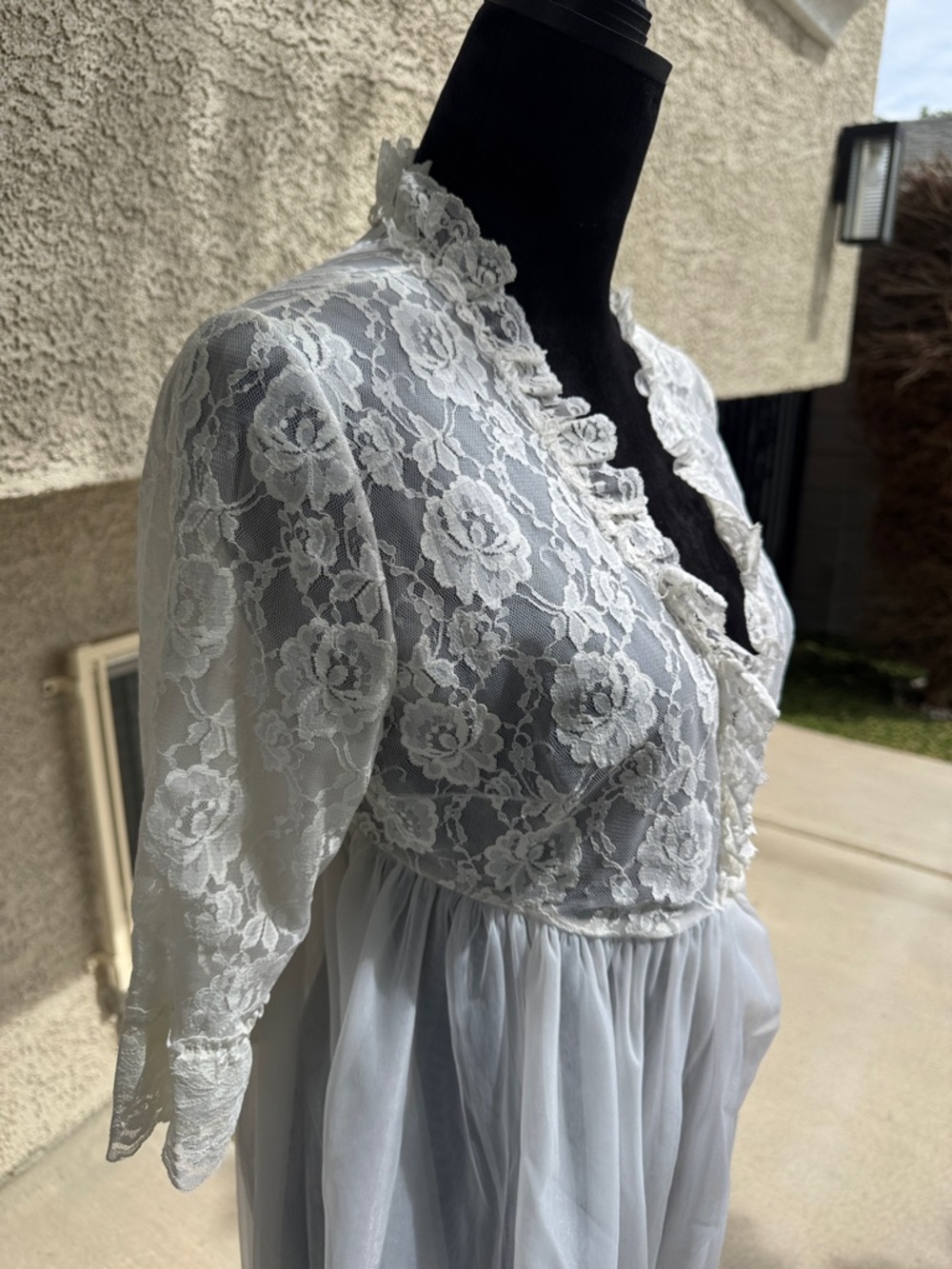 Vintage Teri-She White Lace Robe Duster | Sheer Bridal Lingerie | Romantic - Picture 4 of 10